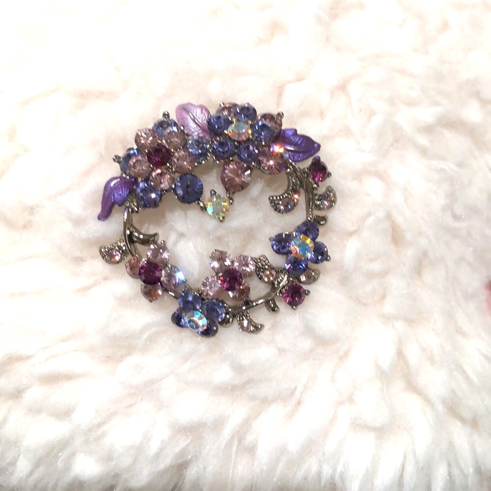 Brooch.